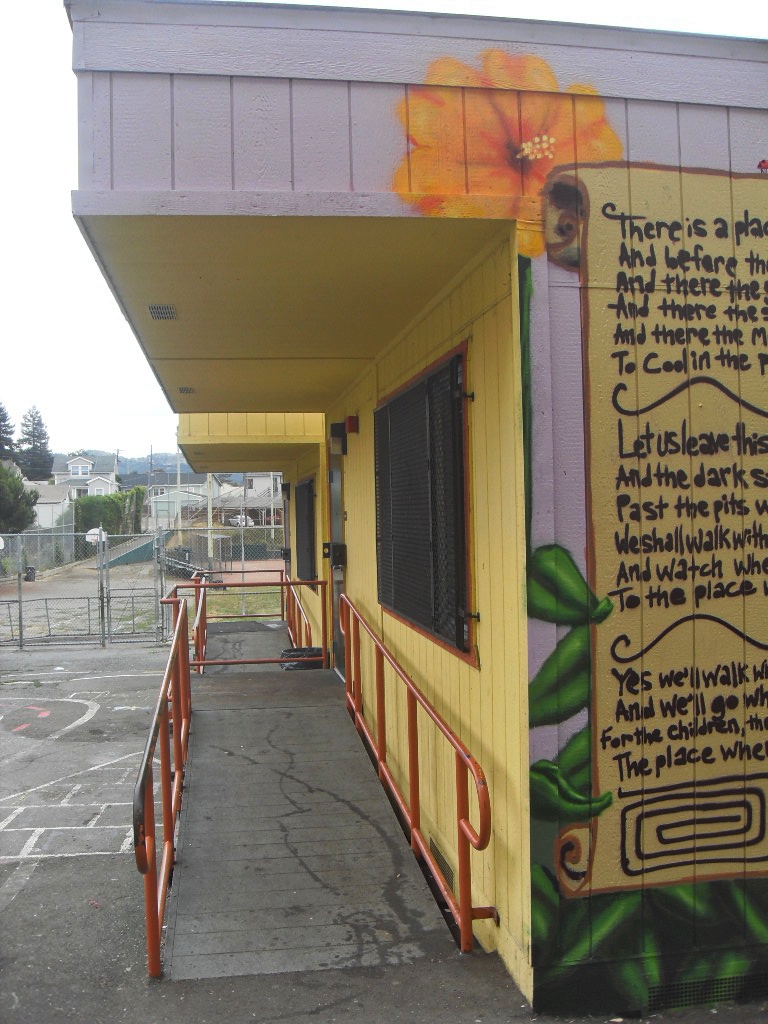Alaysha's mural - 10.jpeg
